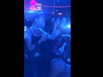 Rosalía junto a Dua Lipa Rosalía junto a Dua Lipa