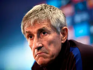 Quique Setién, en rueda de prensa. Quique Setién, en rueda de prensa.