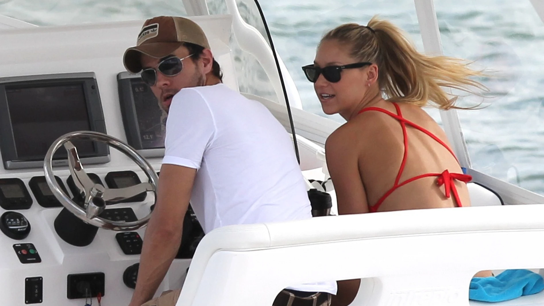 Enrique Iglesias y Anna Kournikova Enrique Iglesias y Anna Kournikova