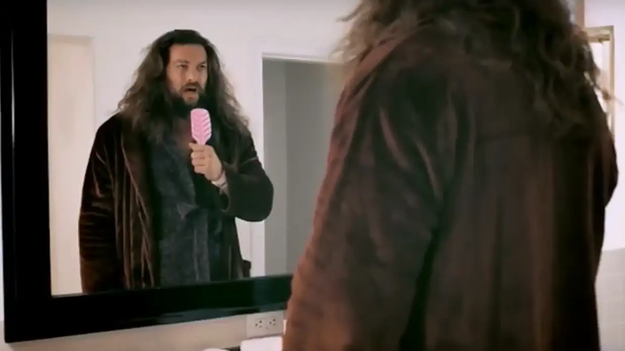 Jason Momoa en un anuncio de la Superbowl Jason Momoa en un anuncio de la Superbowl
