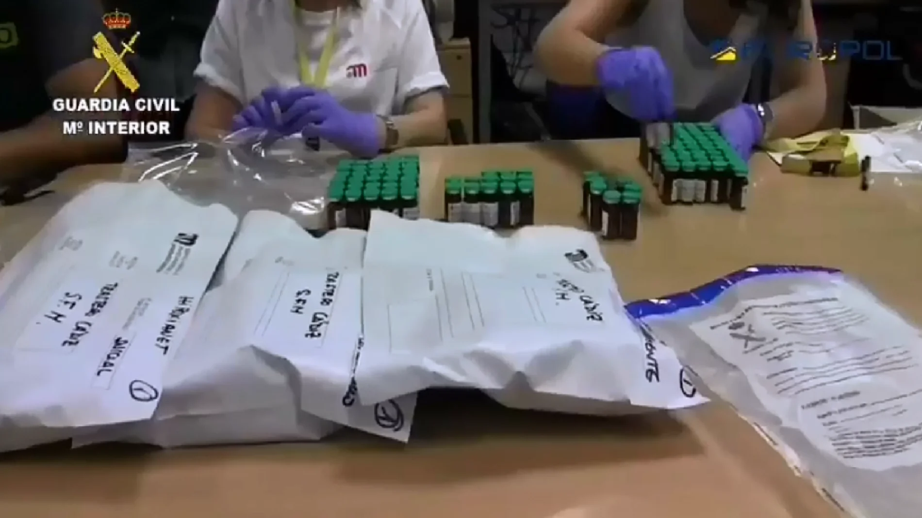 EPO incautada en una operación en Cádiz y Barcelona EPO incautada en una operación en Cádiz y Barcelona