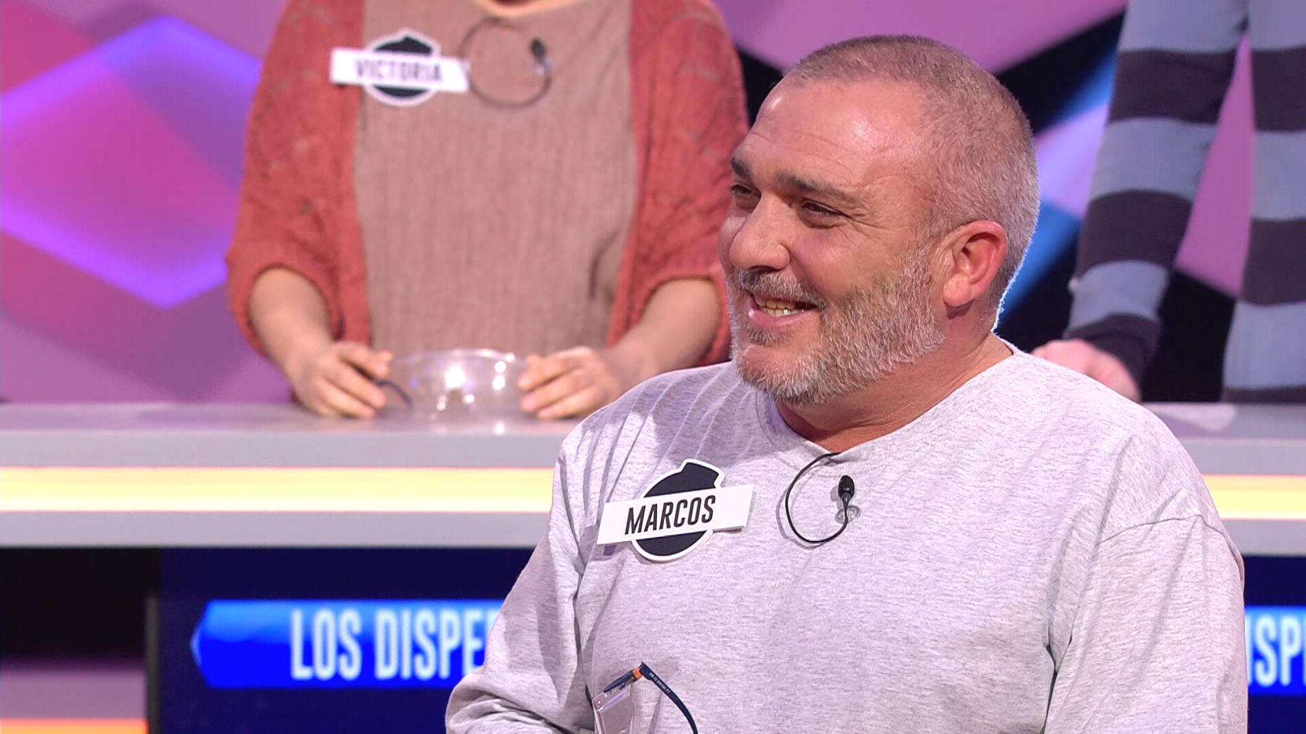 La improvisada cu&ntilde;a de radio de Marcos, de los 'Cati Shark', en '&iexcl;Boom!'