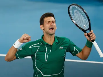 Djokovic celebra la victoria ante Federer Djokovic celebra la victoria ante Federer