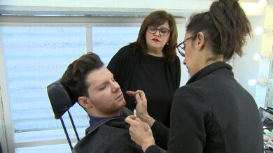 Descubre cómo trabaja el equipo de maquillaje y peluquería de ‘Tu cara me suena’ 