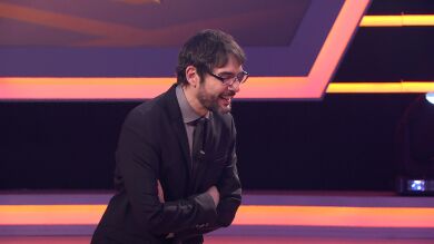 Un error de pronunciación le juega una mala pasada a Juanra Bonet en '¡Boom!'
