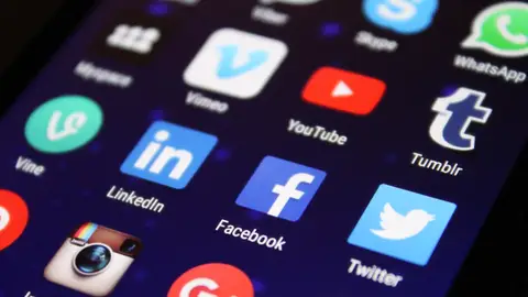 Redes sociales Redes sociales