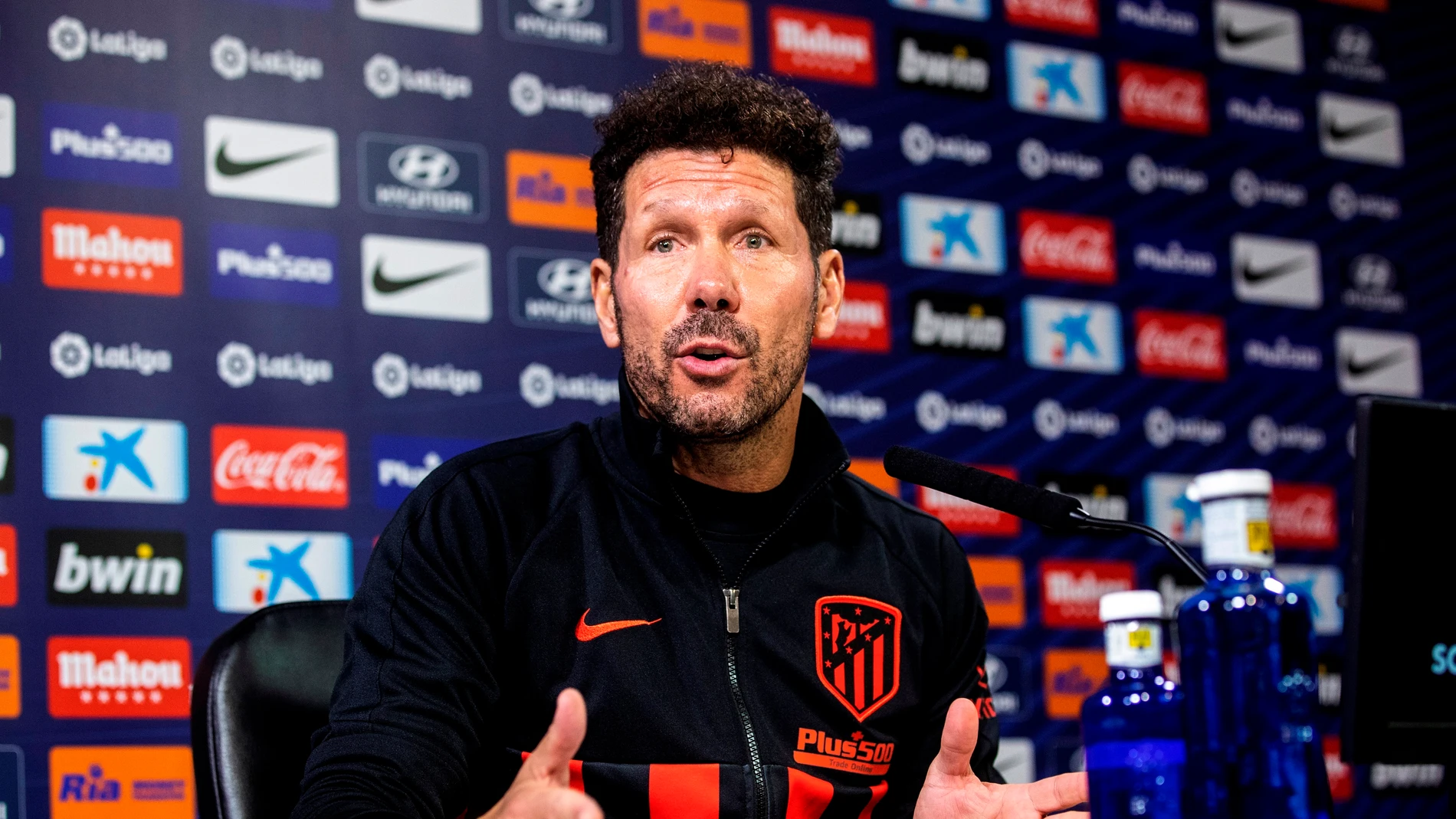 Diego Pablo Simeone, en sala de prensa. Diego Pablo Simeone, en sala de prensa.