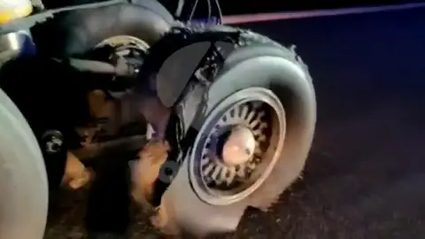 Así ha quedado una de las ruedas del avión de Air Canada que ha aterrizado en Madrid Así ha quedado una de las ruedas del avión de Air Canada que ha aterrizado en Madrid