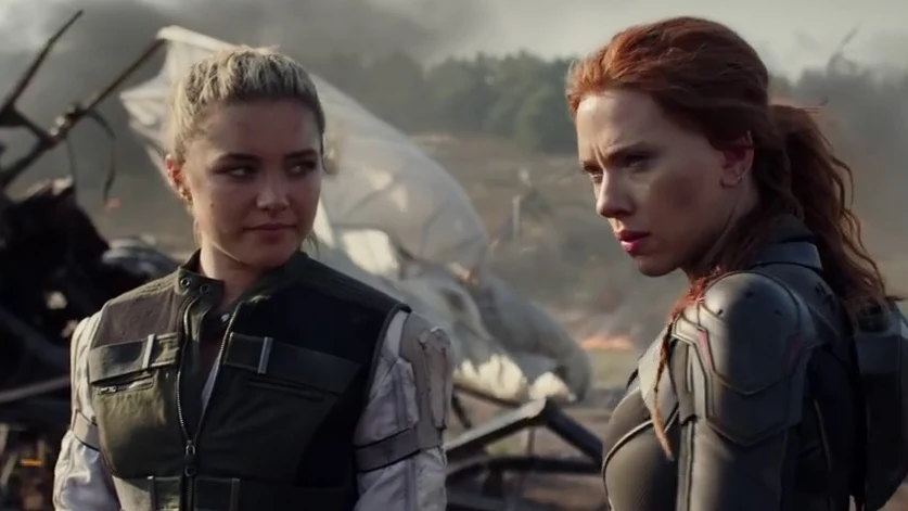 Scarlett Johansson y Florence Pugh en 'Viuda Negra'