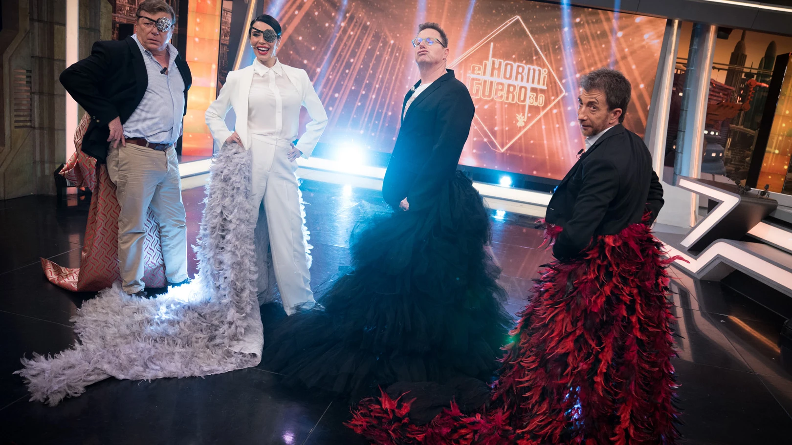 Pilar Rubio deja sin palabras a Los Morancos con las tendencias más llamativas en 'El Hormiguero 3.0' Pilar Rubio deja sin palabras a Los Morancos con las tendencias más llamativas en 'El Hormiguero 3.0'