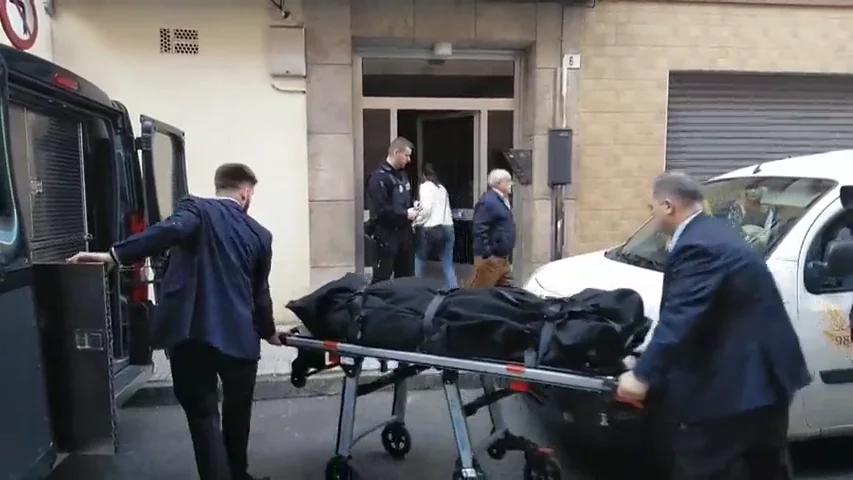 Encuentran muerta a una mujer con signos de violencia en su casa de Gijón Encuentran muerta a una mujer con signos de violencia en su casa de Gijón