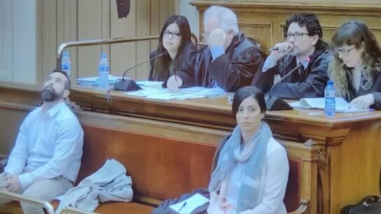 Albert L&oacute;pez y Rosa Peral en el juicio del crimen de la Guardia Urbana