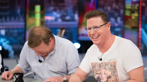 La divertida imitación de Los Morancos a Pedro Sánchez y Pablo Iglesias en 'El Hormiguero 3.0' La divertida imitación de Los Morancos a Pedro Sánchez y Pablo Iglesias en 'El Hormiguero 3.0'