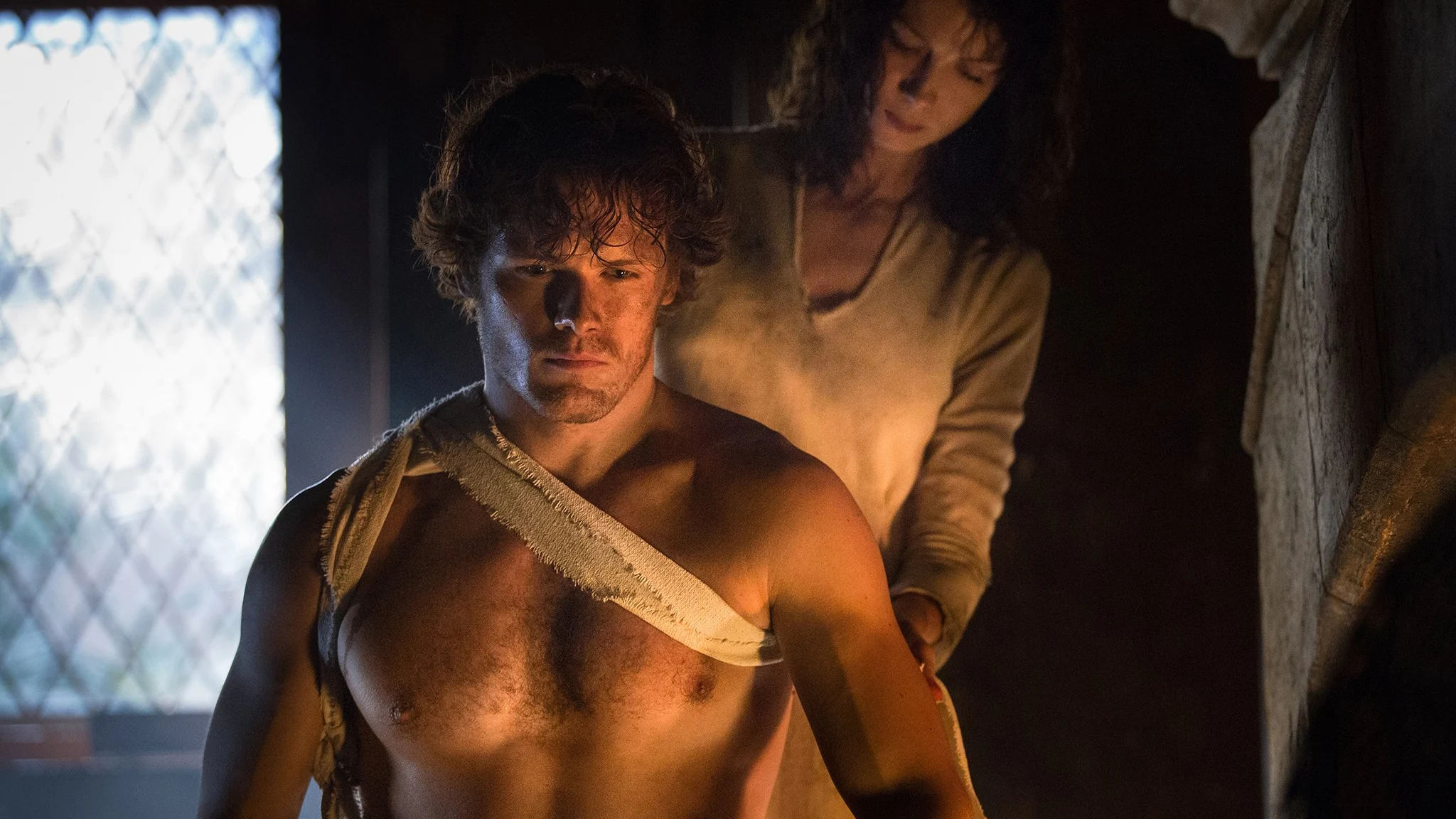 Caitriona Balfe y Sam Heughan en 'Outlander' Caitriona Balfe y Sam Heughan en 'Outlander'
