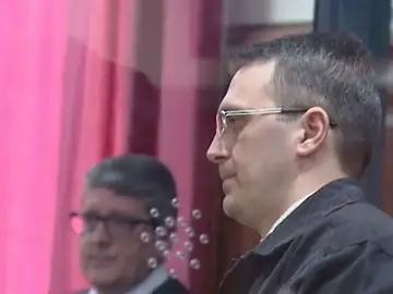 Igor 'el Ruso' agrede a 4 funcionarios con un azulejo antes de su traslado a la prisión de Zaragoza Igor 'el Ruso' agrede a 4 funcionarios con un azulejo antes de su traslado a la prisión de Zaragoza