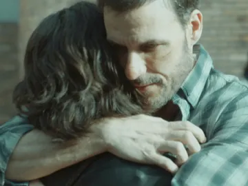 El cálido reencuentro entre Antonio e Inma dentro de la cárcel de Bogotá El cálido reencuentro entre Antonio e Inma dentro de la cárcel de Bogotá