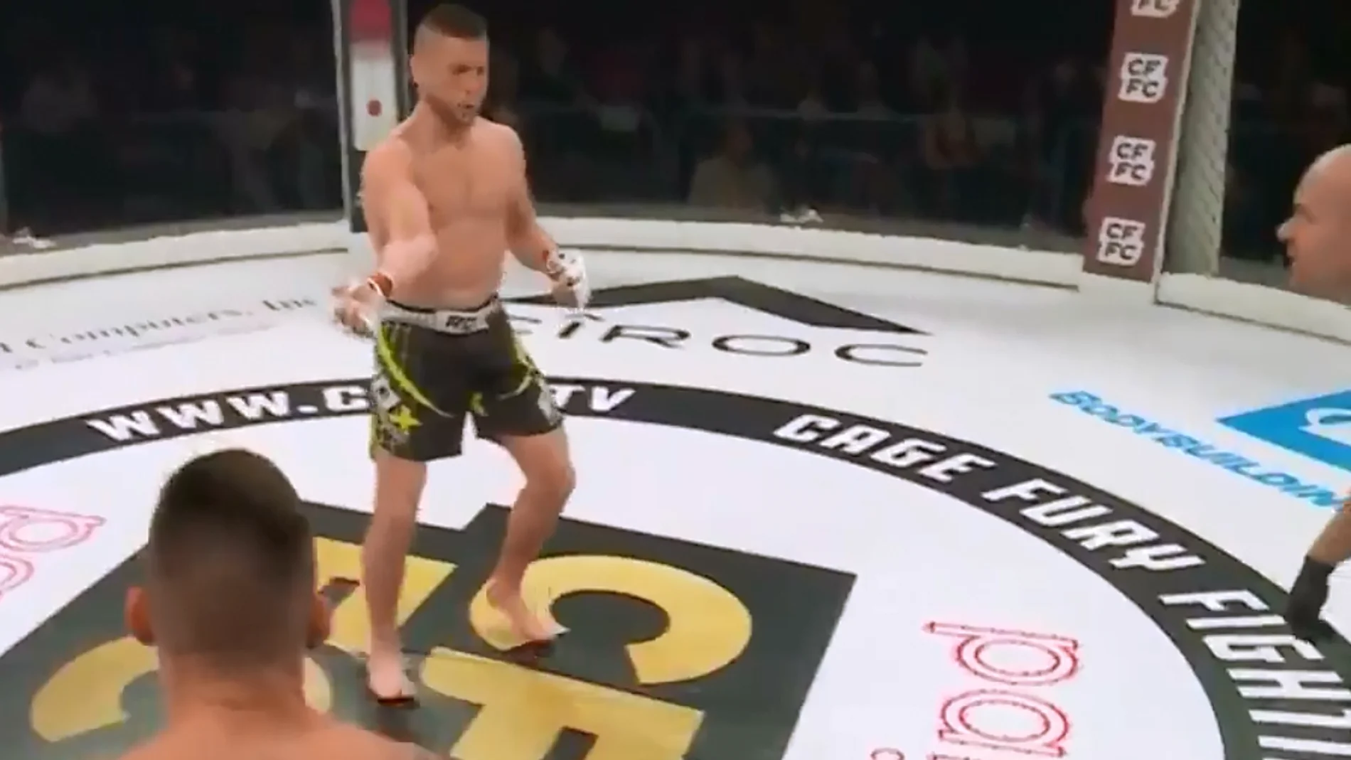 La impactante lesión de Pat Sabatini en una pelea de MMA La impactante lesión de Pat Sabatini en una pelea de MMA