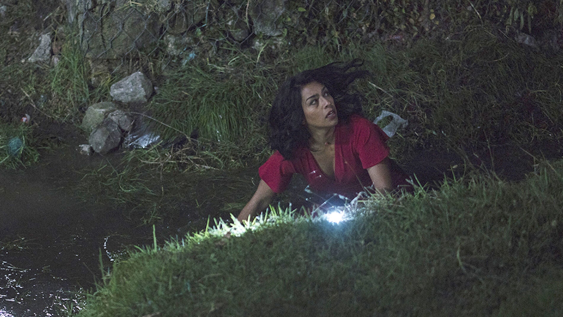 Angelita arriesga su vida a cambio de informaci&oacute;n sobre Cruz