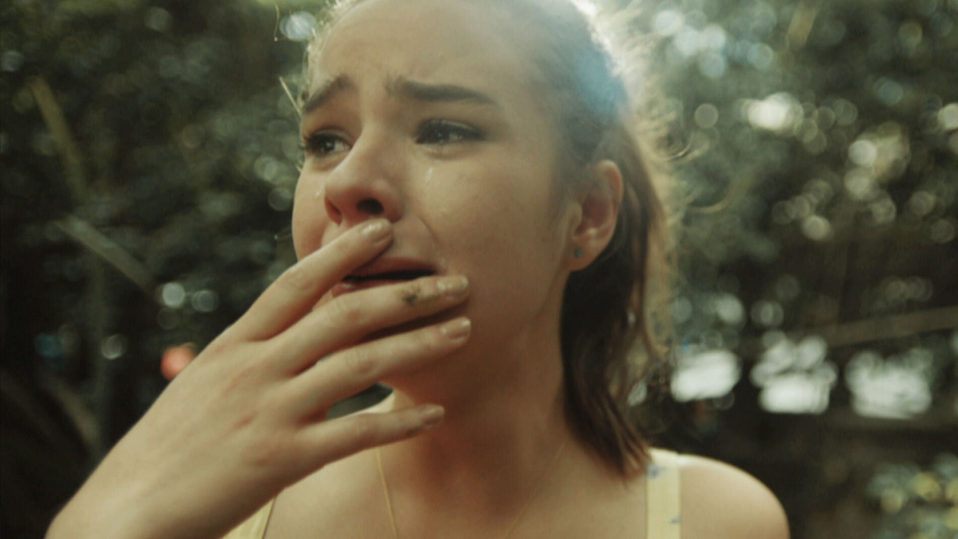 Soledad encuentra la caja con los recuerdos de su infancia: "Tenía otro papá y otra mamá"