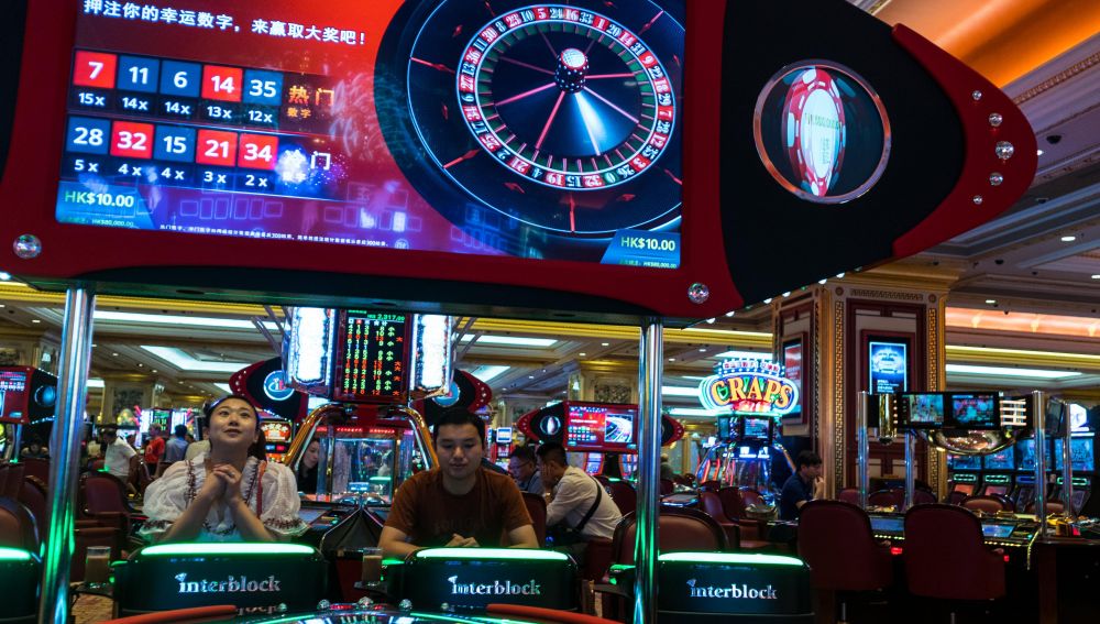 Una niña abandonada en un casino de  Las Vegas