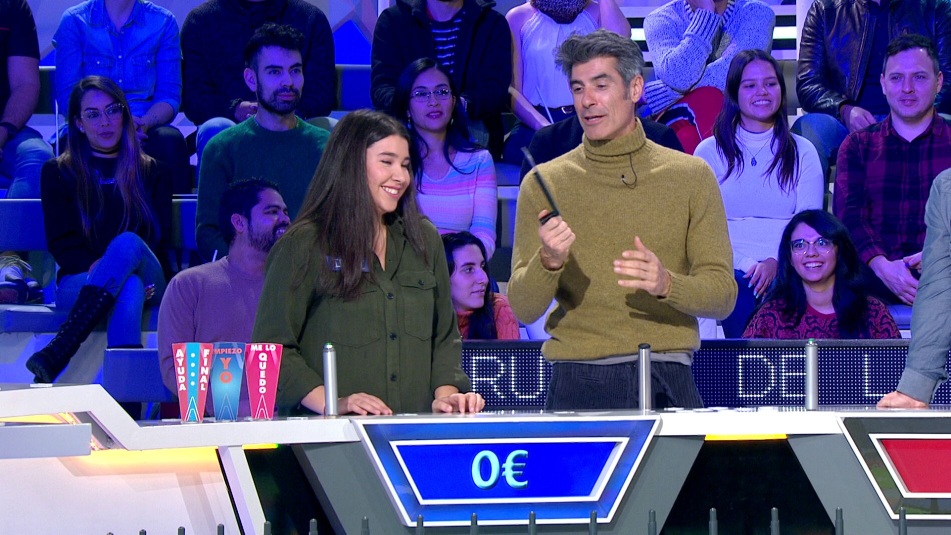 Una concursante de 'La ruleta de la suerte' salva el panel gracias a un miembro del p&uacute;blico