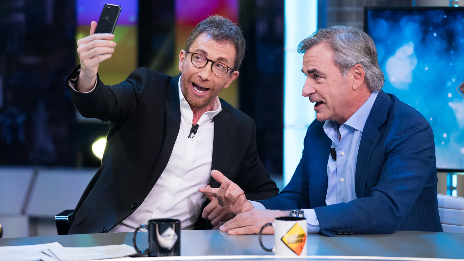 El vídeo viral de Pablo Motos y Carlos Sainz cantando la canción de 'Marco' en 'El Hormiguero 3.0' El vídeo viral de Pablo Motos y Carlos Sainz cantando la canción de 'Marco' en 'El Hormiguero 3.0'