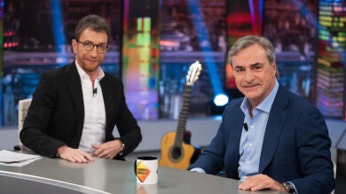 Carlos Sainz confiesa en 'El Hormiguero 3.0' qué es lo más duro de una competición en el desierto 