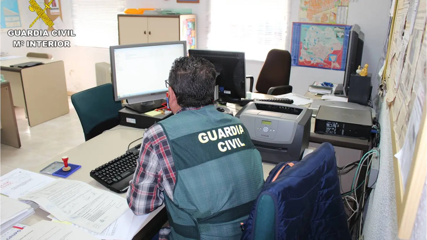 Agente de la Guardia Civil. 