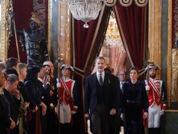 Los Reyes Felipe y Letizia en la recepción del cuerpo diplomático