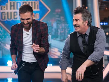 Disfruta de la entrevista completa a Jon Plazaola y Agustín Jiménez en 'El Hormiguero 3.0' Disfruta de la entrevista completa a Jon Plazaola y Agustín Jiménez en 'El Hormiguero 3.0'
