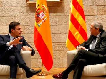 Pedro Sánchez y Quim Torra a su llegada a la Generalitat