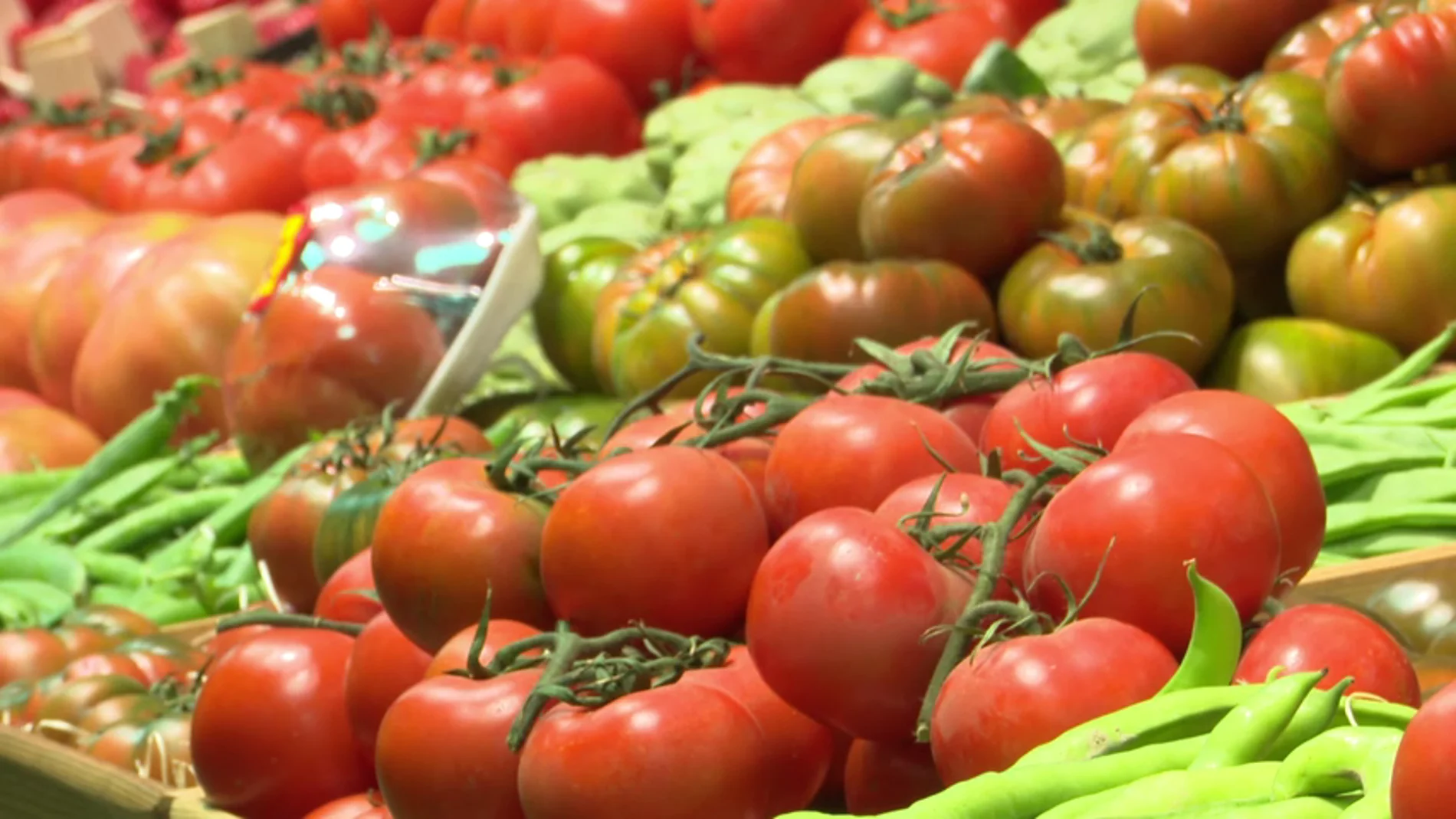 REEMPLAZO Los supermercados se defienden de las críticas de Pedro Sánchez y niegan ser culpables de los bajos ingresos de los agricultores REEMPLAZO Los supermercados se defienden de las críticas de Pedro Sánchez y niegan ser culpables de los bajos ingresos de los agricultores