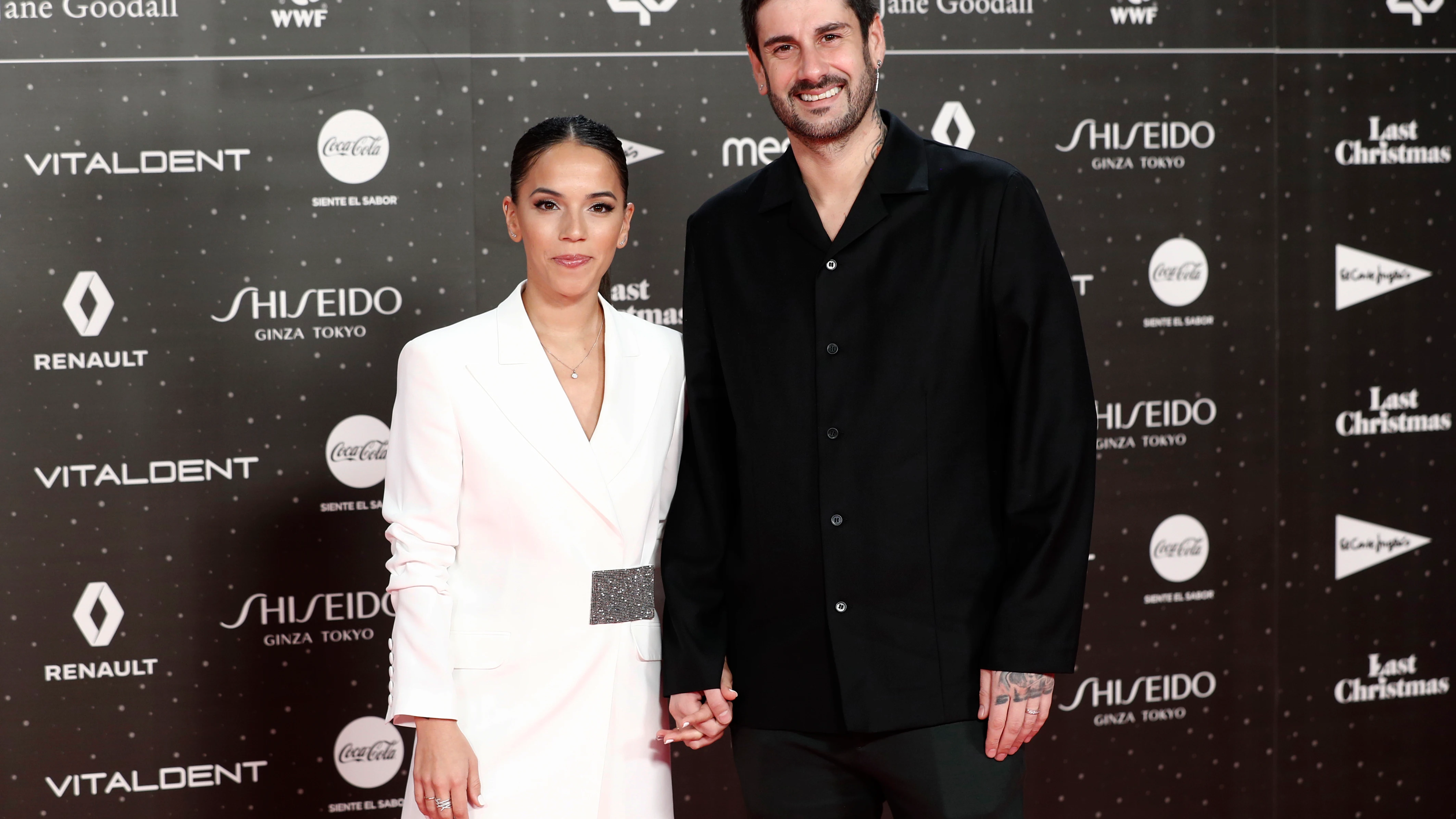 Julia Nakamatsu y Melendi Julia Nakamatsu y Melendi