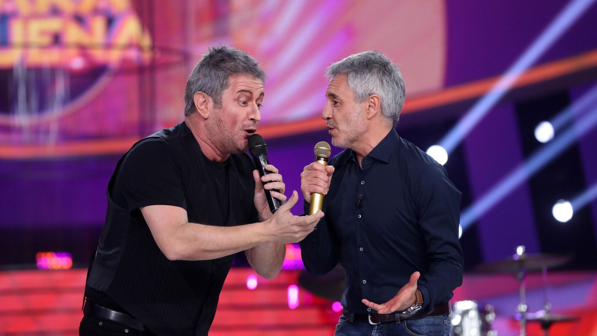 Sergio Dalma canta junto a El Monaguillo la canción ‘Galilea’