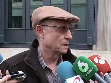 Ángel Hernández que ayudó a morir a su mujer sobre la ley de la eutanasia: "va a llegar a buen puerto" Ángel Hernández que ayudó a morir a su mujer sobre la ley de la eutanasia: "va a llegar a buen puerto"