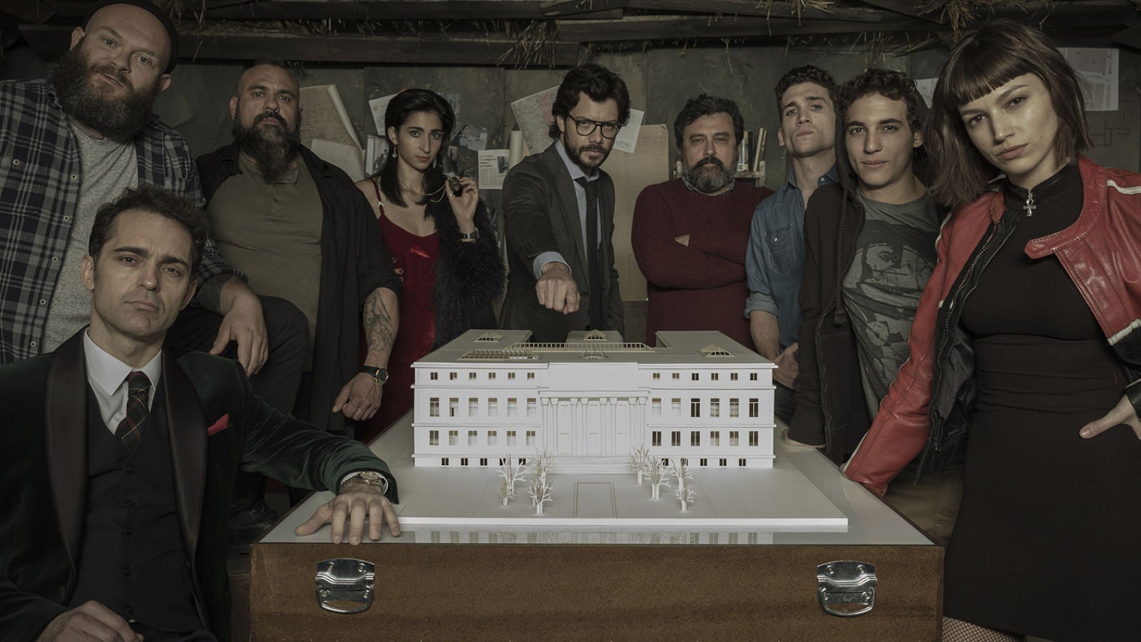 'La Casa de Papel': El próximo plan que Álvaro Morte (El Profesor) ha improvisado con Alba Flores (Nairobi) y Jaime Lorente (Denver)