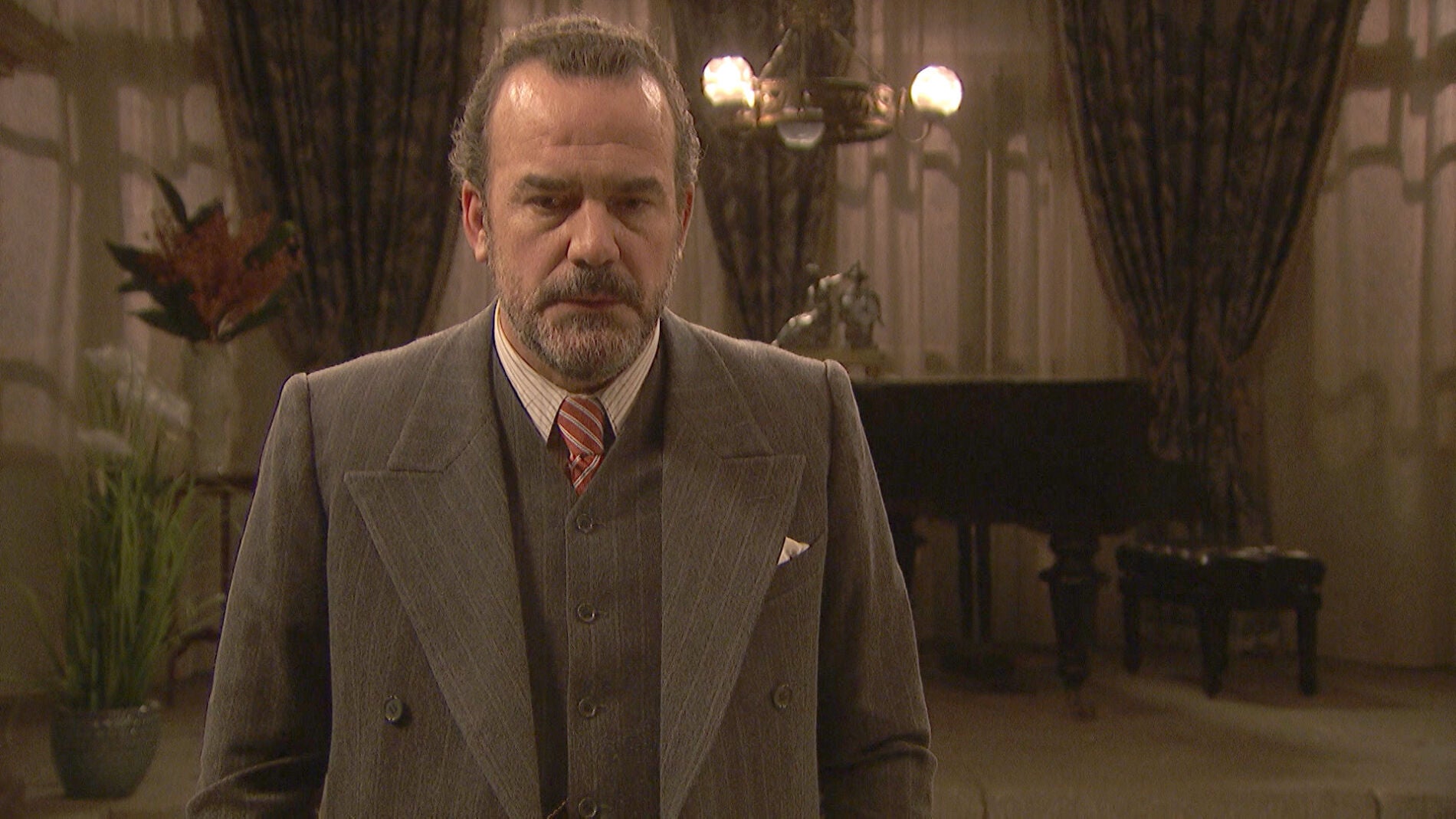 Ignacio Soloz&aacute;bal, estupefacto al conocer que ser&aacute; abuelo 