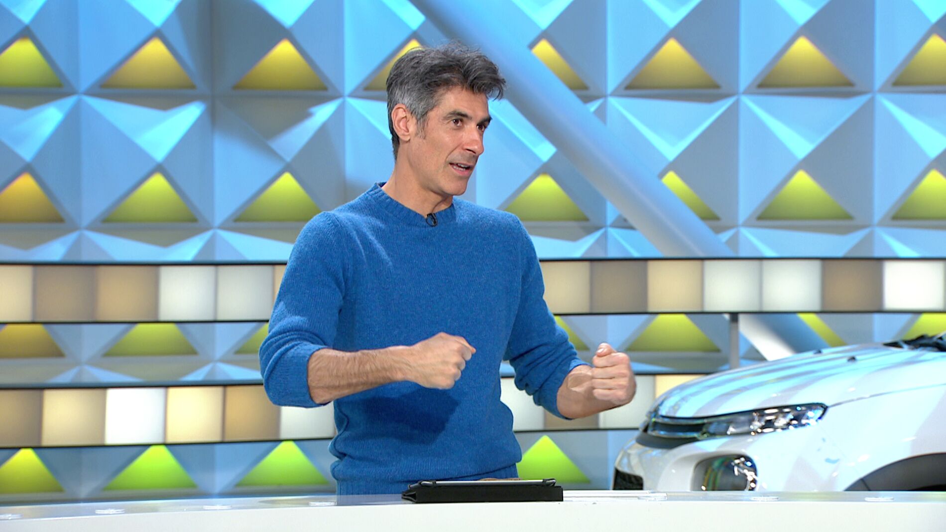 El espectacular dato de Jorge Fern&aacute;ndez sobre las cadenas de nieve en 'La ruleta de la suerte'