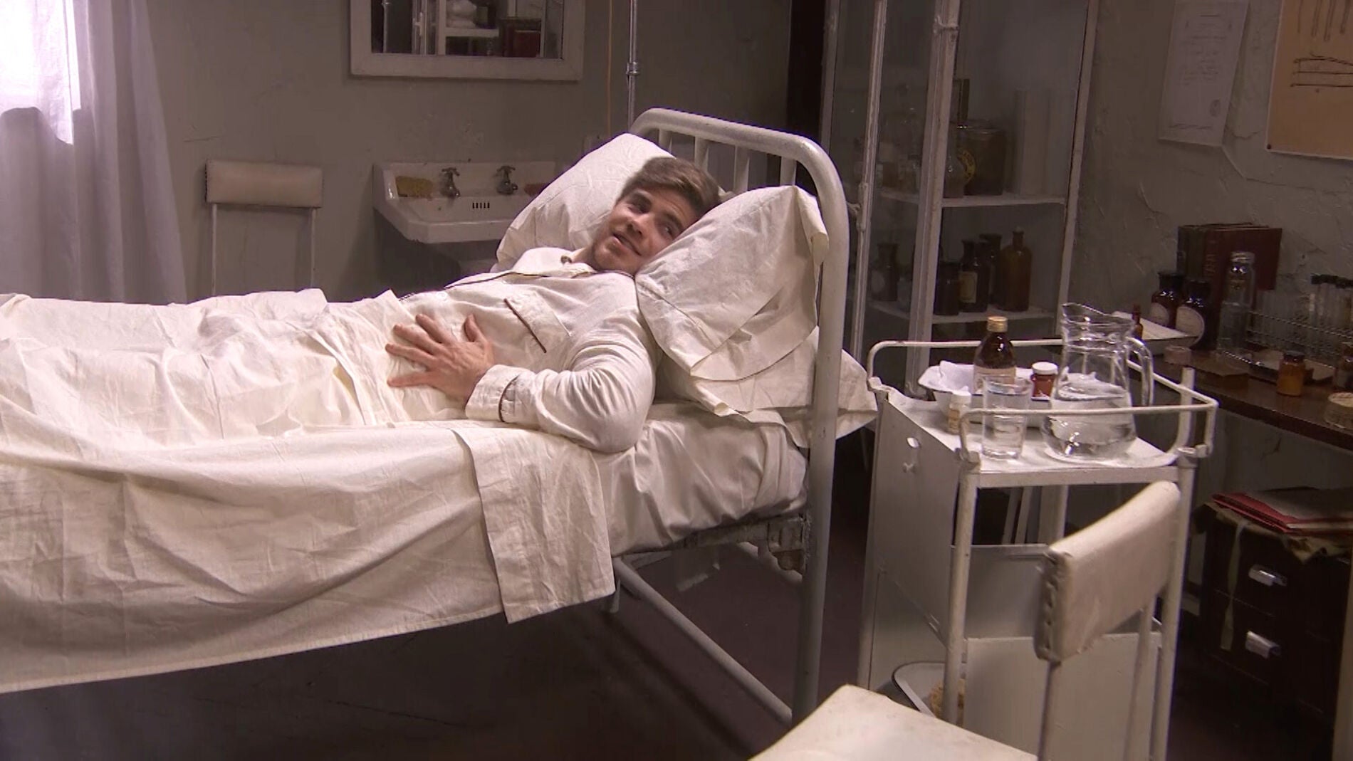 La doble visita de Adolfo despu&eacute;s de una peligrosa operaci&oacute;n 