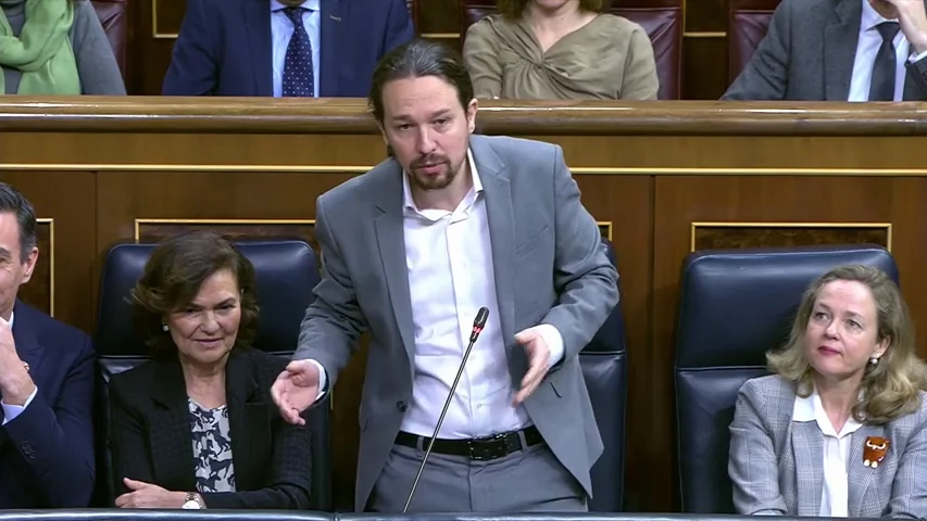 Un moderado Pablo iglesias se estrena en el Congreso acusado por el PP de inventar el "comunismo de &eacute;lite"