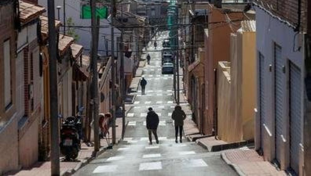 Una calle de Cartagena tiene hasta 24 pasos de cebra