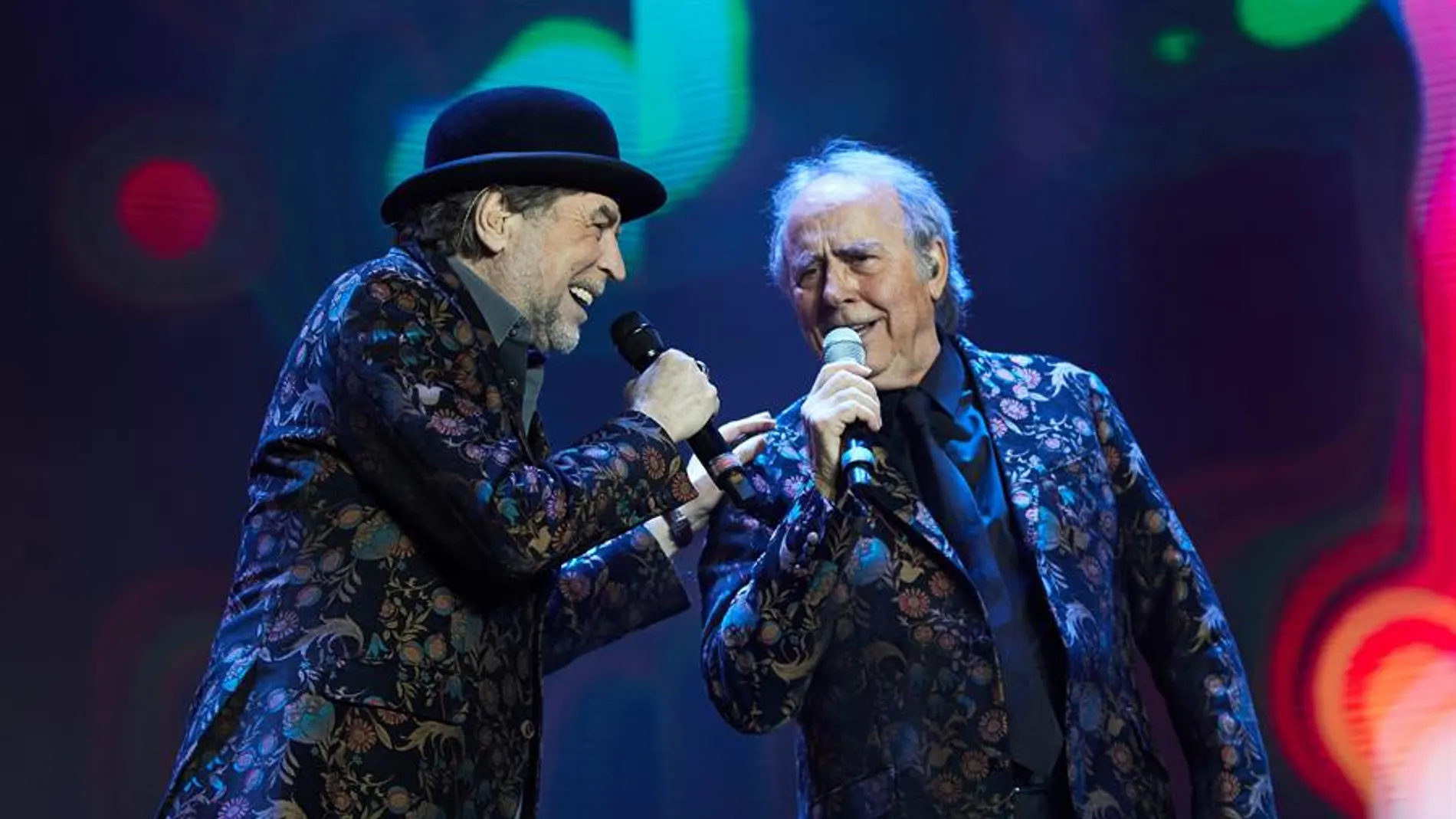 Los cantantes Joan Manuel Serrat y Joaquín Sabina Los cantantes Joan Manuel Serrat y Joaquín Sabina