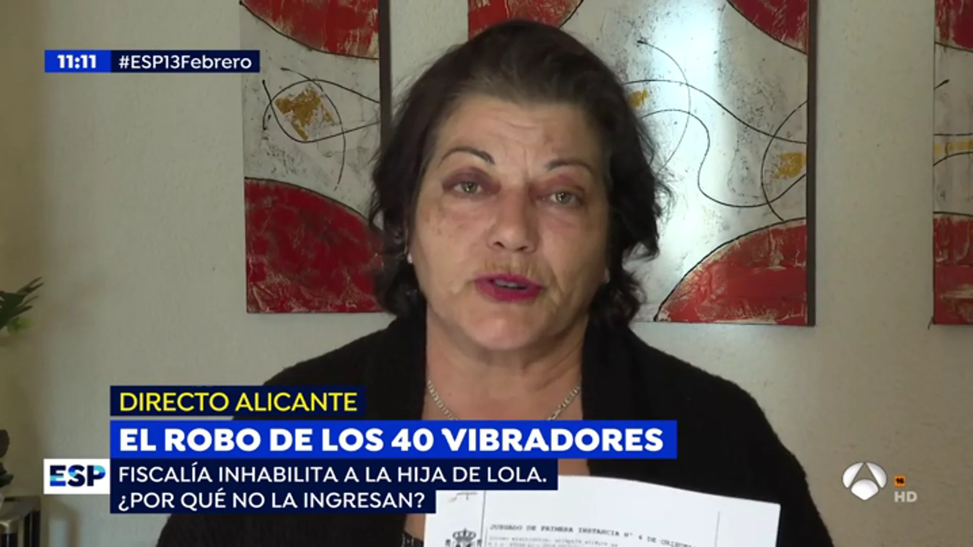 La mujer que robó 40 succionadores de clítoris agrede brutalmente a su madre:"Si no tiene dinero se prostituye"