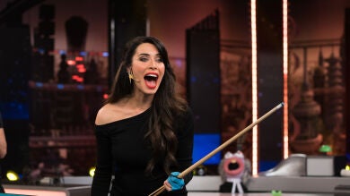 Pilar Rubio vuelve a sorprender con un reto de billar imposible en 'El Hormiguero 3.0'