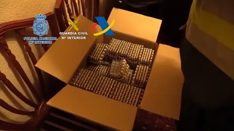 Detenidas 47 personas en 15 provincias por importar desde Malasia fármacos que atentaban contra la salud Detenidas 47 personas en 15 provincias por importar desde Malasia fármacos que atentaban contra la salud