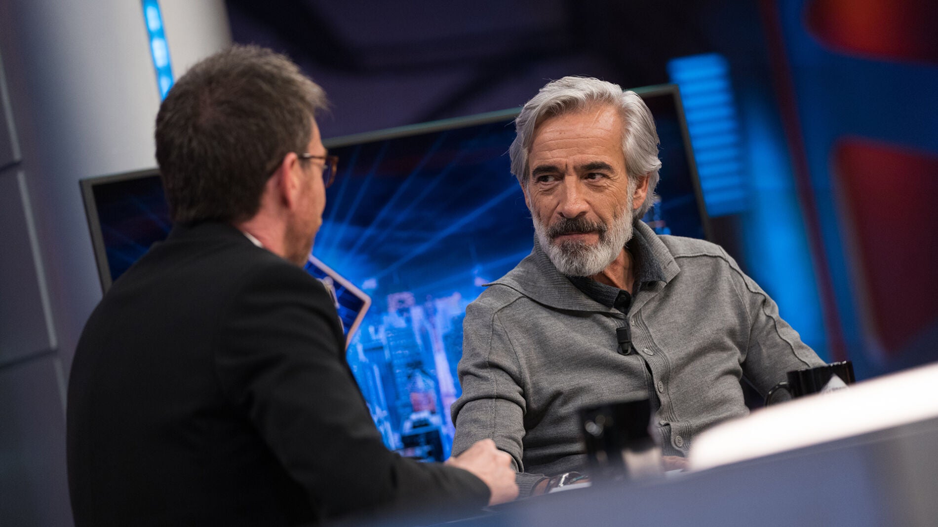 Imanol Arias confiesa qué ritual sólo apto para adultos sigue antes de salir al escenario