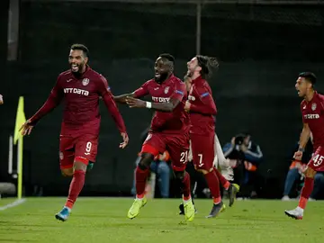 El CFR Cluj celebrando un gol El CFR Cluj celebrando un gol
