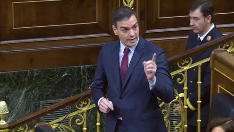 Pedro Sánchez recuerda a los independentistas antes de sentarse a la mesa de diálogo que no son mayoría Pedro Sánchez recuerda a los independentistas antes de sentarse a la mesa de diálogo que no son mayoría