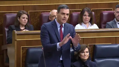 Casado califica la mesa con Torra de "despiece de la soberanía nacional" y Sánchez le responde que no acepta la diversidad Casado califica la mesa con Torra de "despiece de la soberanía nacional" y Sánchez le responde que no acepta la diversidad