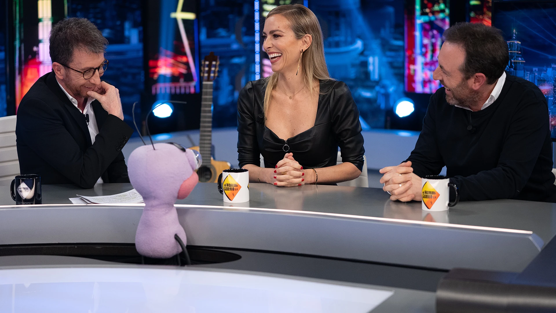 Las curiosidades jamás desveladas sobre la vida de Kira Miró y Antonio Molero Las curiosidades jamás desveladas sobre la vida de Kira Miró y Antonio Molero